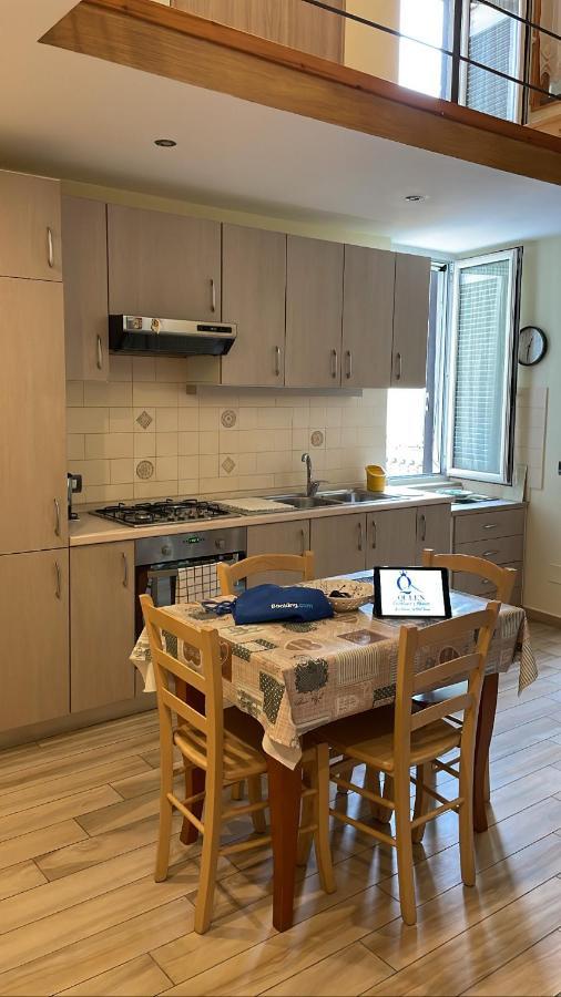 נאפולי Queen Carolina'S Homes - Apartments In Old Town מראה חיצוני תמונה
